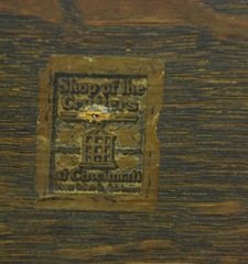 Paper label signature "Shop of the Crafters, Oscar Onken, Cincinnati". 